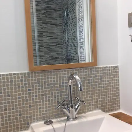 Alderdi Eder Apartment