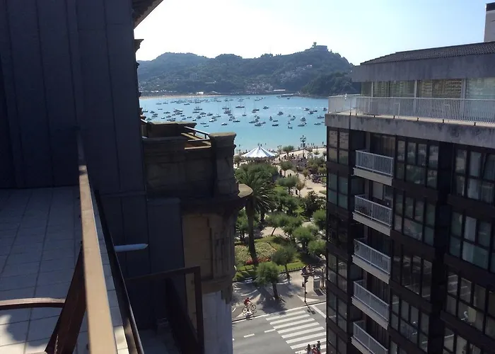 Alderdi Eder アパート サン・セバスティアン